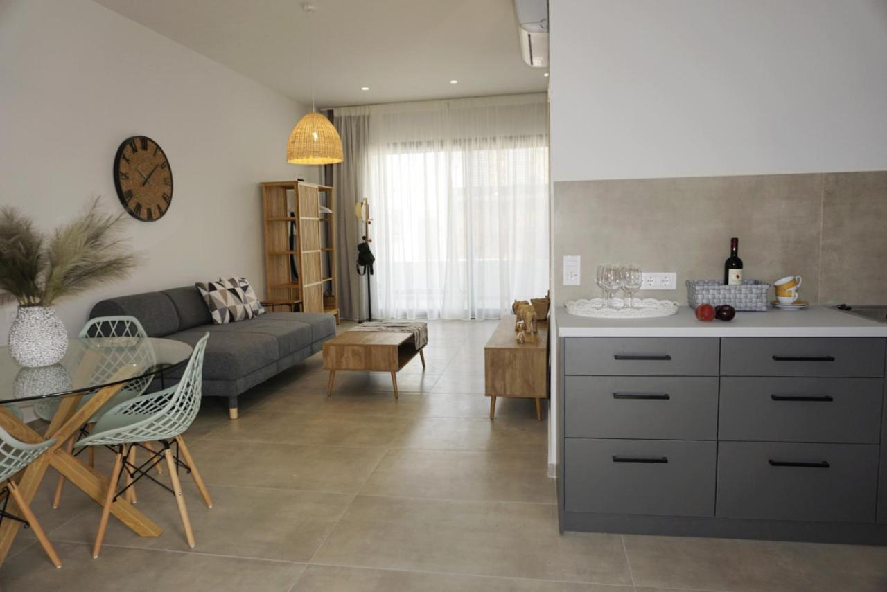 Divine Malia Suites & Apartments Εξωτερικό φωτογραφία