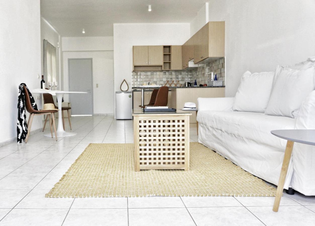 Divine Malia Suites & Apartments Εξωτερικό φωτογραφία