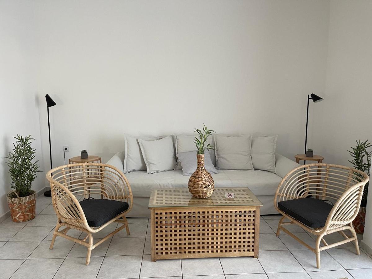 Divine Malia Suites & Apartments Εξωτερικό φωτογραφία